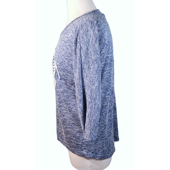 Aeropostale Lace Embellished Elephant Top Size Large - Picture 2 of 6